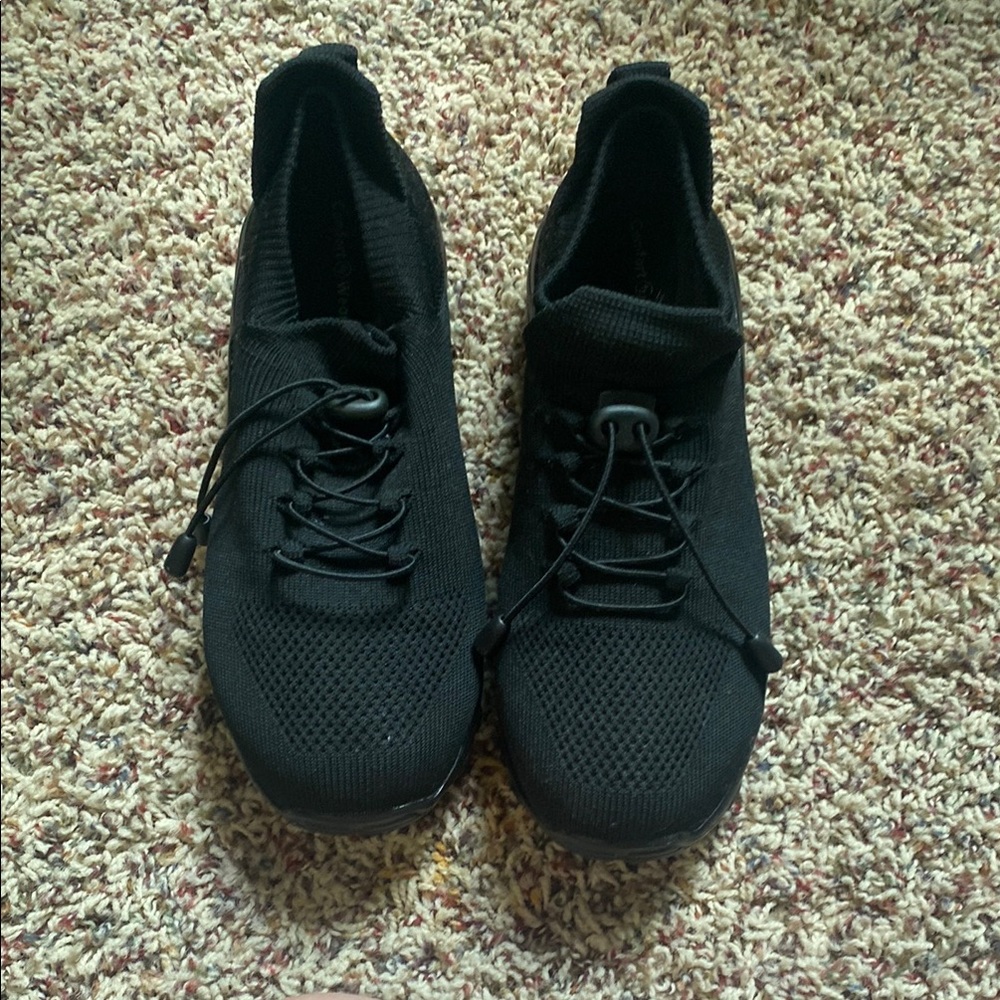 Comfort wear 39.5 black slip on shoes